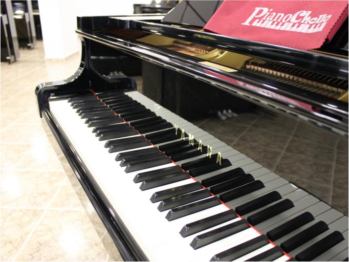 VENDIDO Yamaha C5E - C5. 211cm. Nº serie 4.960.000.